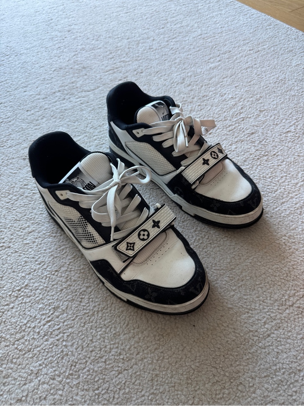 Louis Vuitton White and Black Low-Top Sneakers